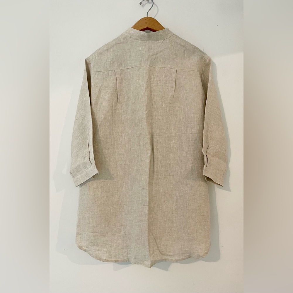 Embroidered Linen button down - Picture 3 of 3